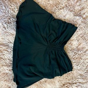 Black rouched mini skirt